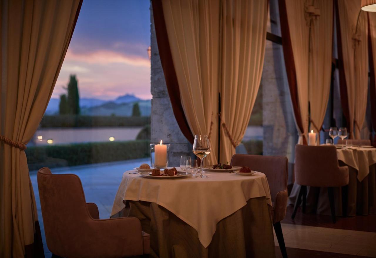 Fonteverde Lifestyle & Thermal Retreat - The Leading Hotels Of The World San Casciano dei Bagni Kültér fotó Restaurant