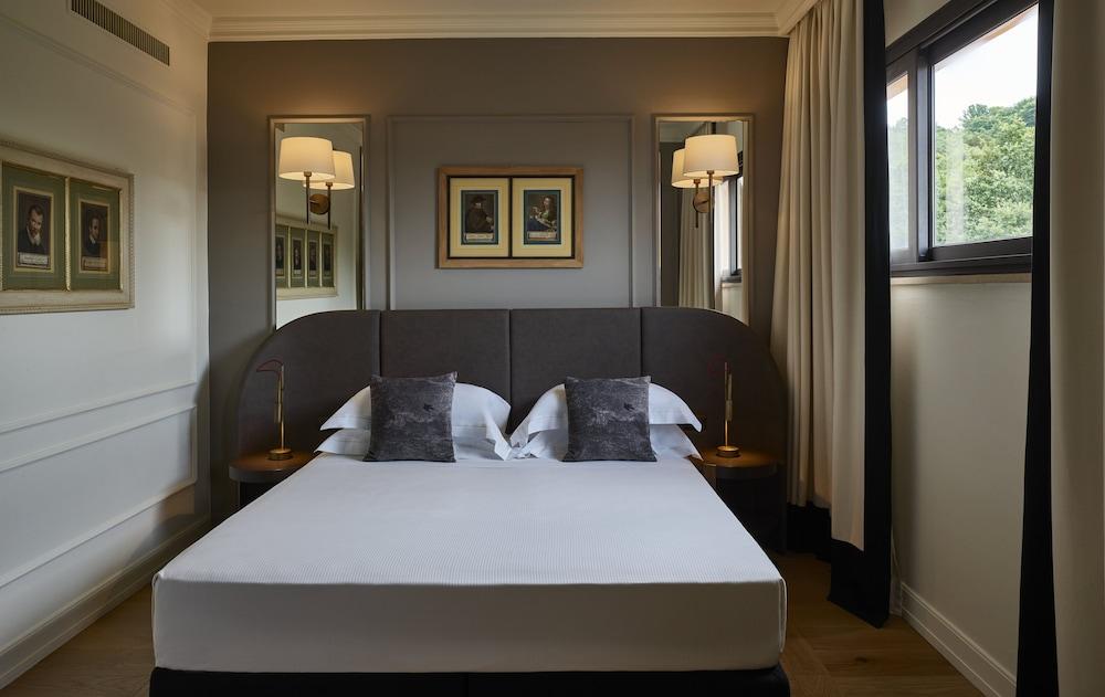 Fonteverde Lifestyle & Thermal Retreat - The Leading Hotels Of The World San Casciano dei Bagni Kültér fotó A bedroom at the hotel