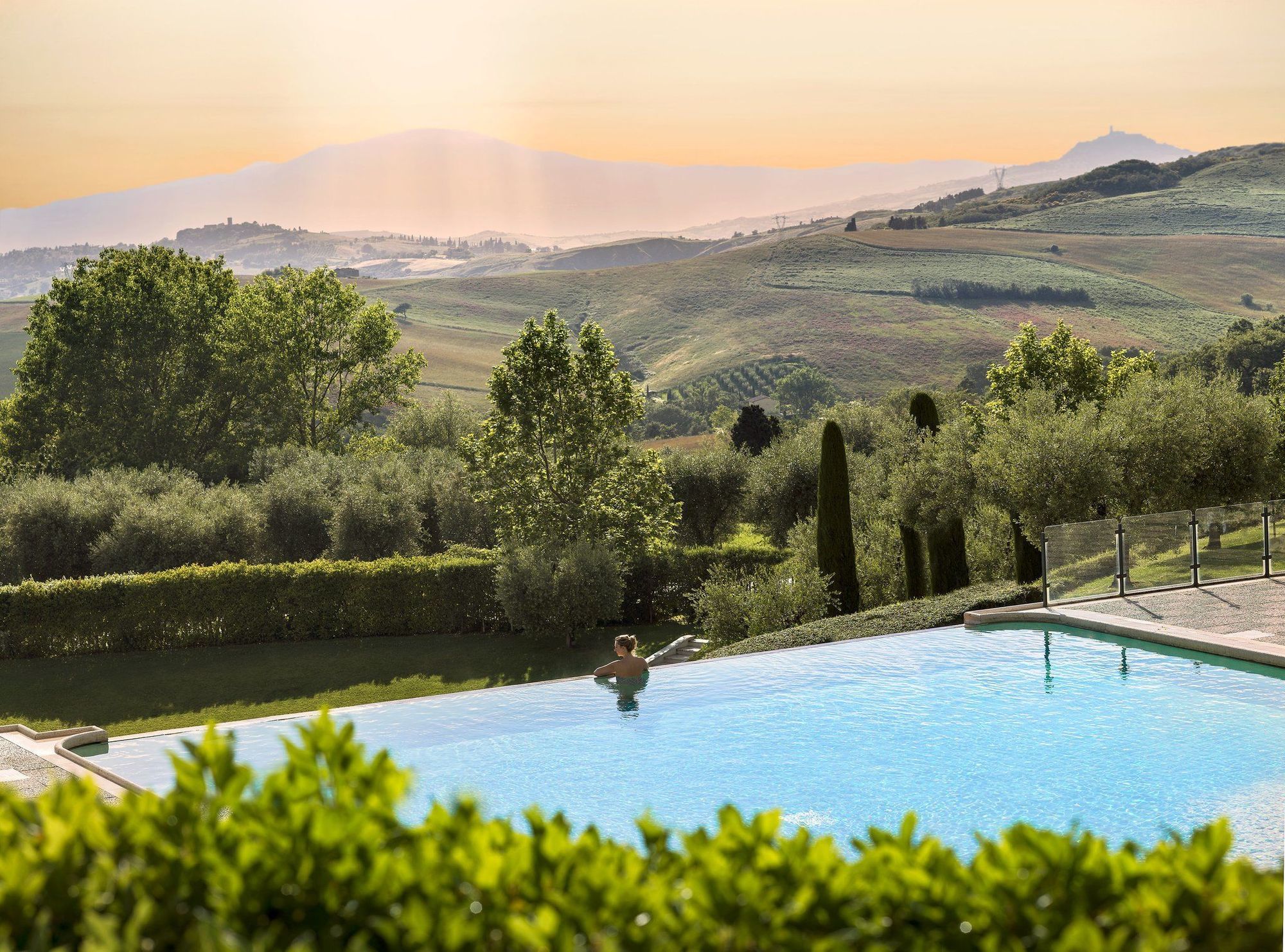 Fonteverde Lifestyle & Thermal Retreat - The Leading Hotels Of The World San Casciano dei Bagni Kültér fotó View of the Chianti hills